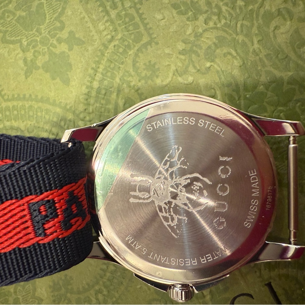 Men’s Gucci tiger watch - Picture 7 of 7